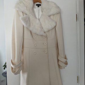 bebe-natural color pea coat w/ rabbit fur collar-Size M